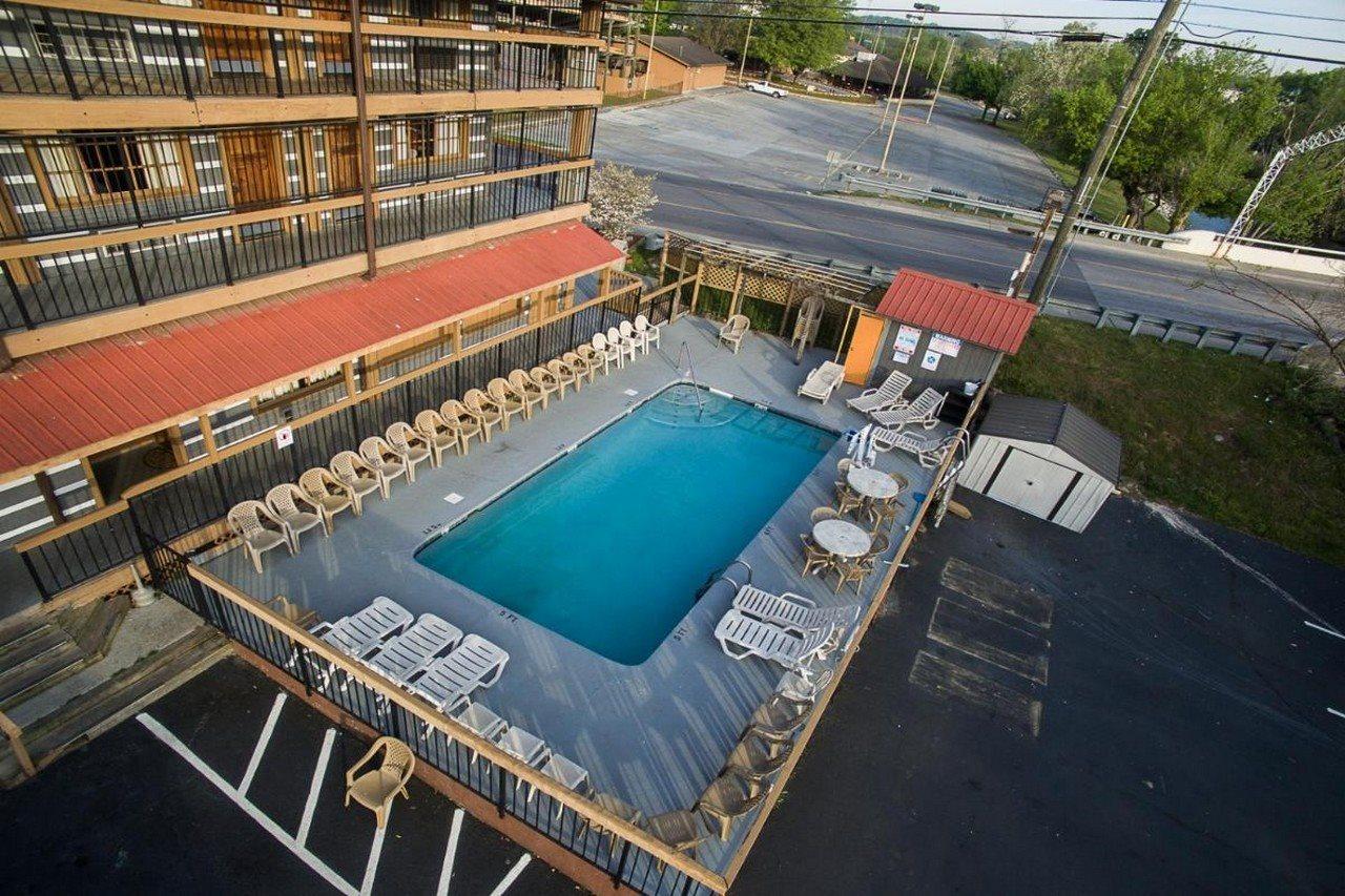 Timbers Lodge Pigeon Forge Exterior photo
